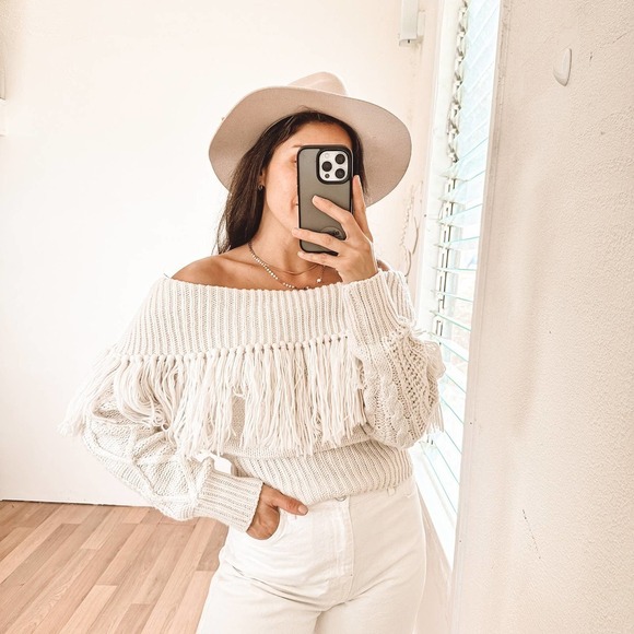 Free People Sweaters - Blue B Off the shoulder Fringe Sweater Top Size M/L